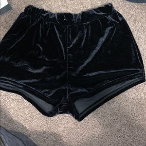 High waisted velvet booty shorts! They fit small